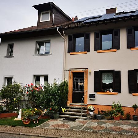 Gaestehaus Schu Marpingen Exteriör bild